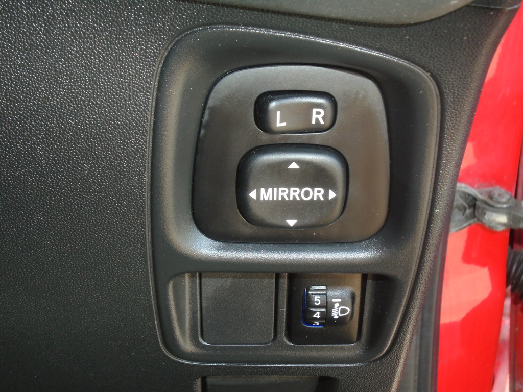 Toyota Aygo Vvt-i X-play X-shift AP18KXL #6