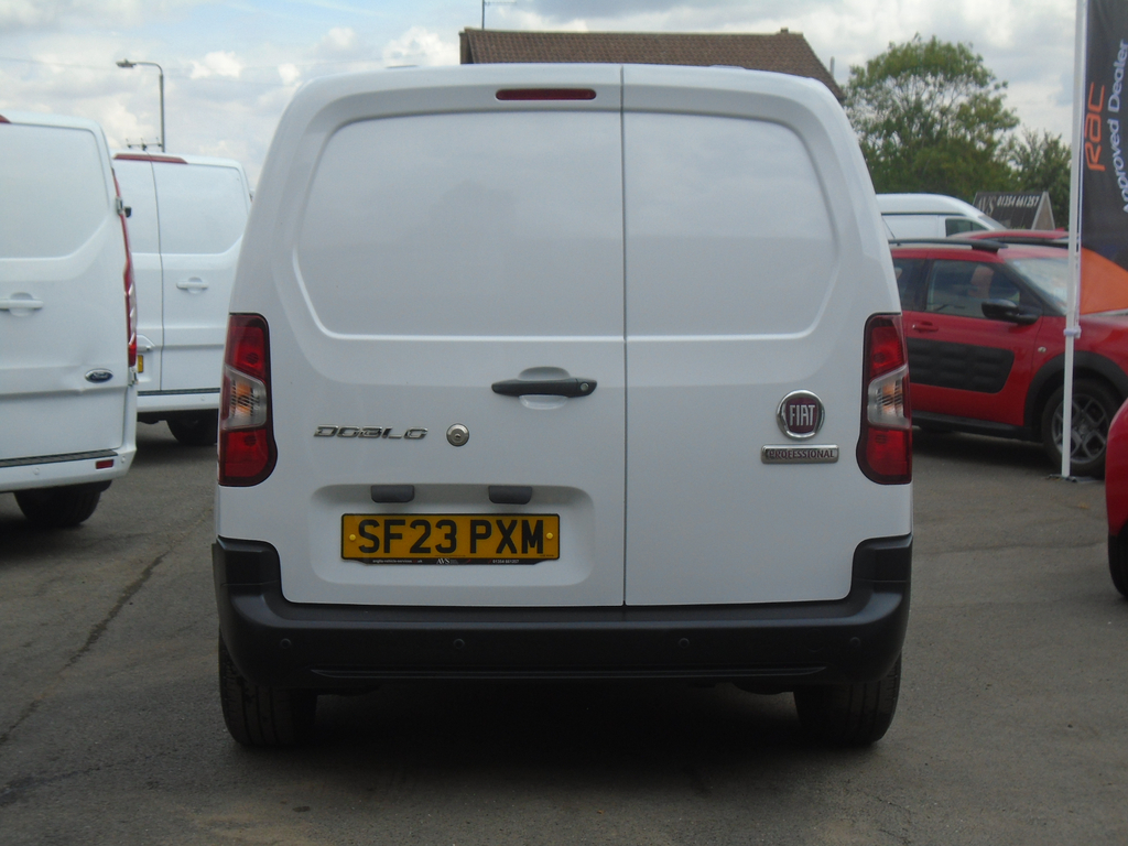 Fiat Doblo Bluehdi Swb Pv #4