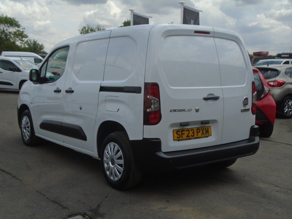 Fiat Doblo Bluehdi Swb Pv #6