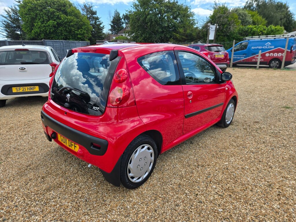 Peugeot 107 1.0 12V Urban Hatchback Euro 5 Red #5