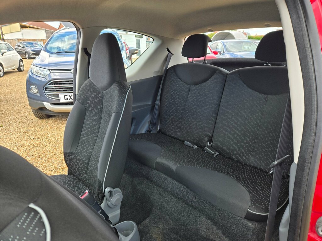 Peugeot 107 1.0 Urban 68 Bhp Blue #26