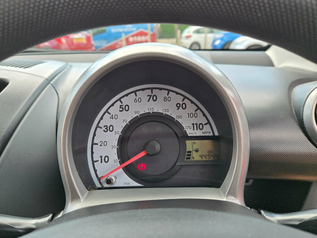 Peugeot 107 1.0 Urban 68 Bhp Blue #16