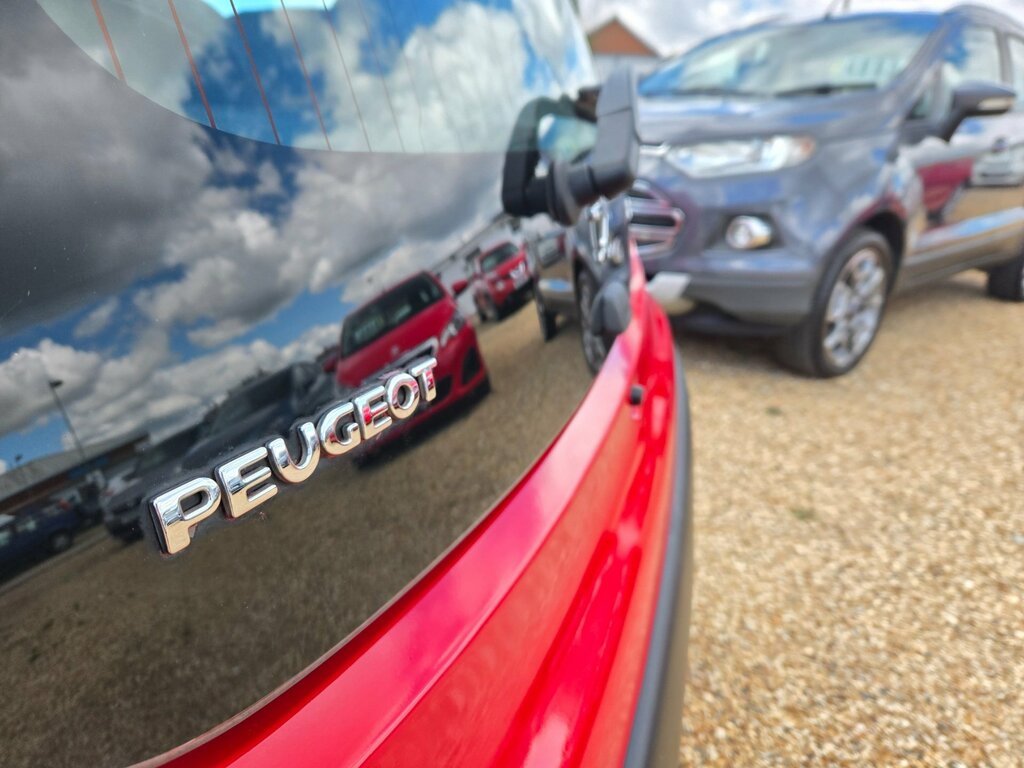 Peugeot 107 1.0 Urban 68 Bhp Blue #10
