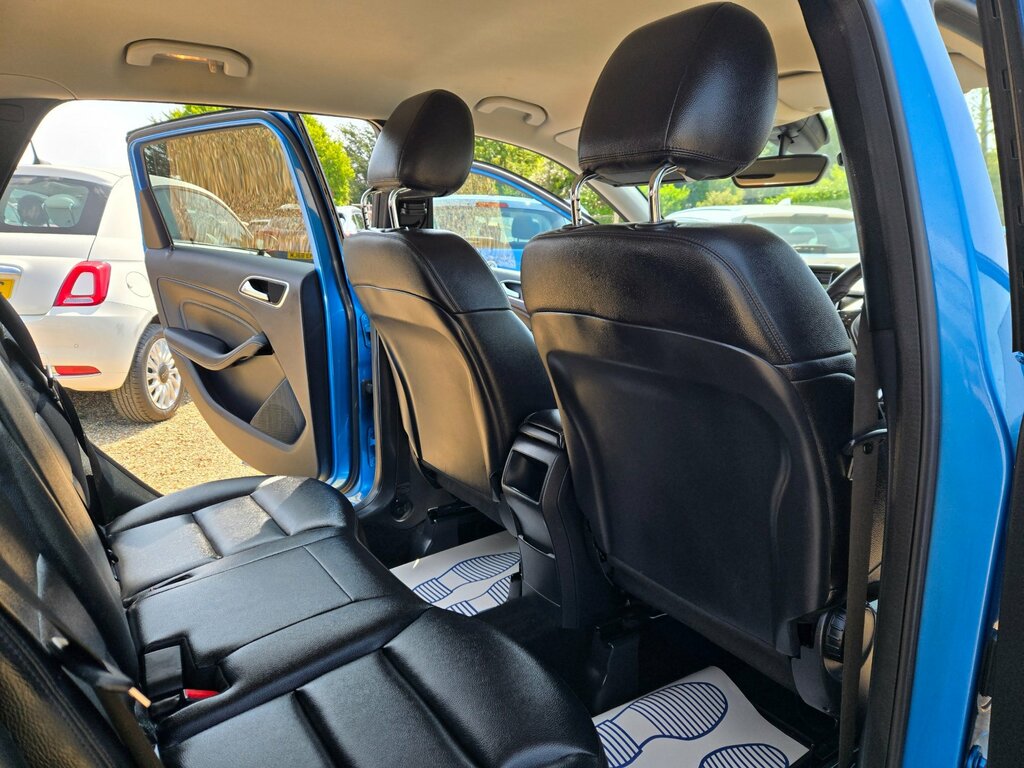 Mercedes-Benz B Class Sport Blue #14