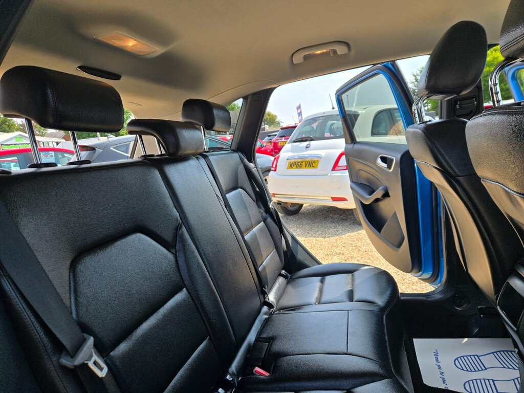 Mercedes-Benz B Class Sport Blue #15