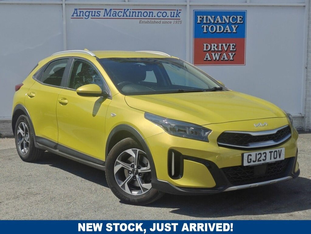 Kia Xceed 1.5L 2 Yellow
