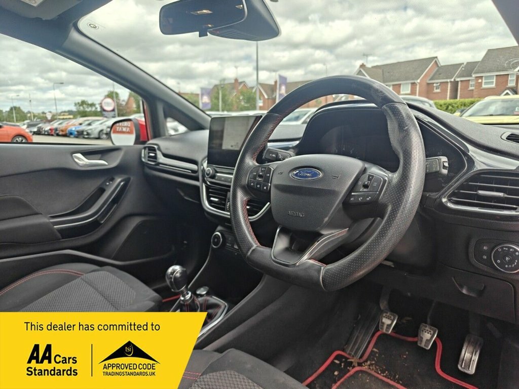 Ford Fiesta Hatchback DJ03JAW Red #2