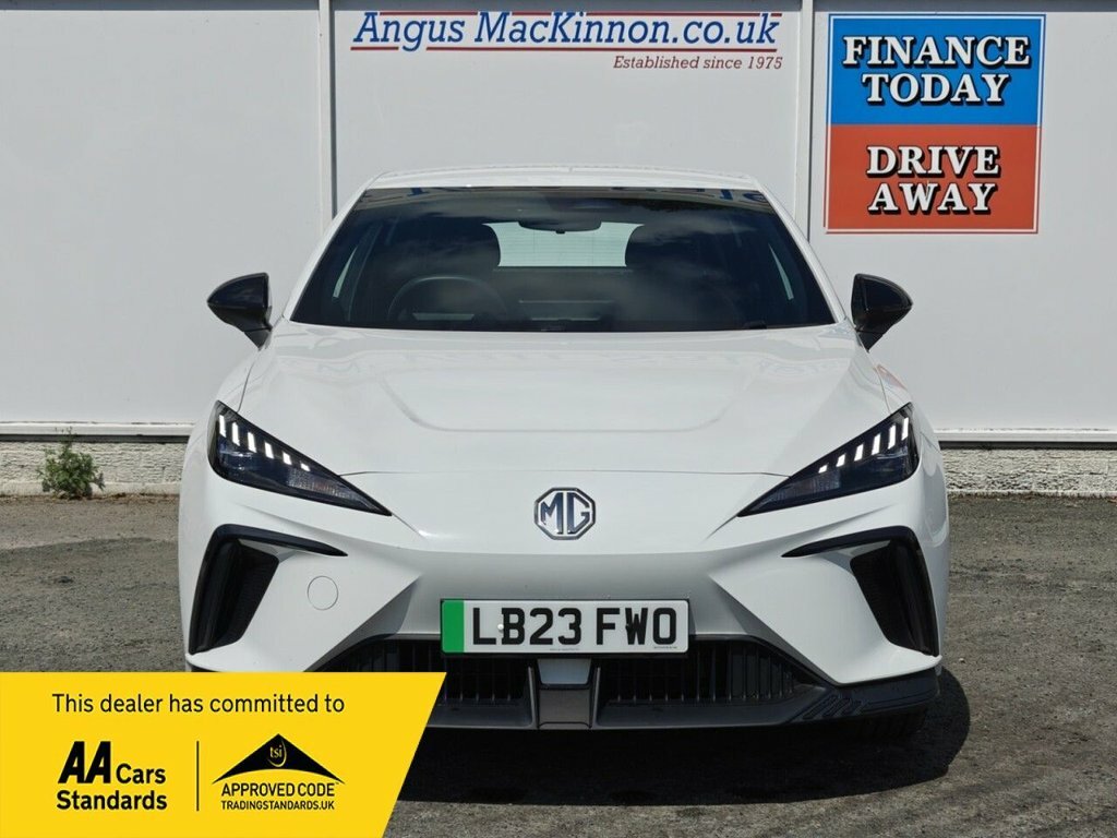 MG MG4 Hatchback LB23FWO White #3