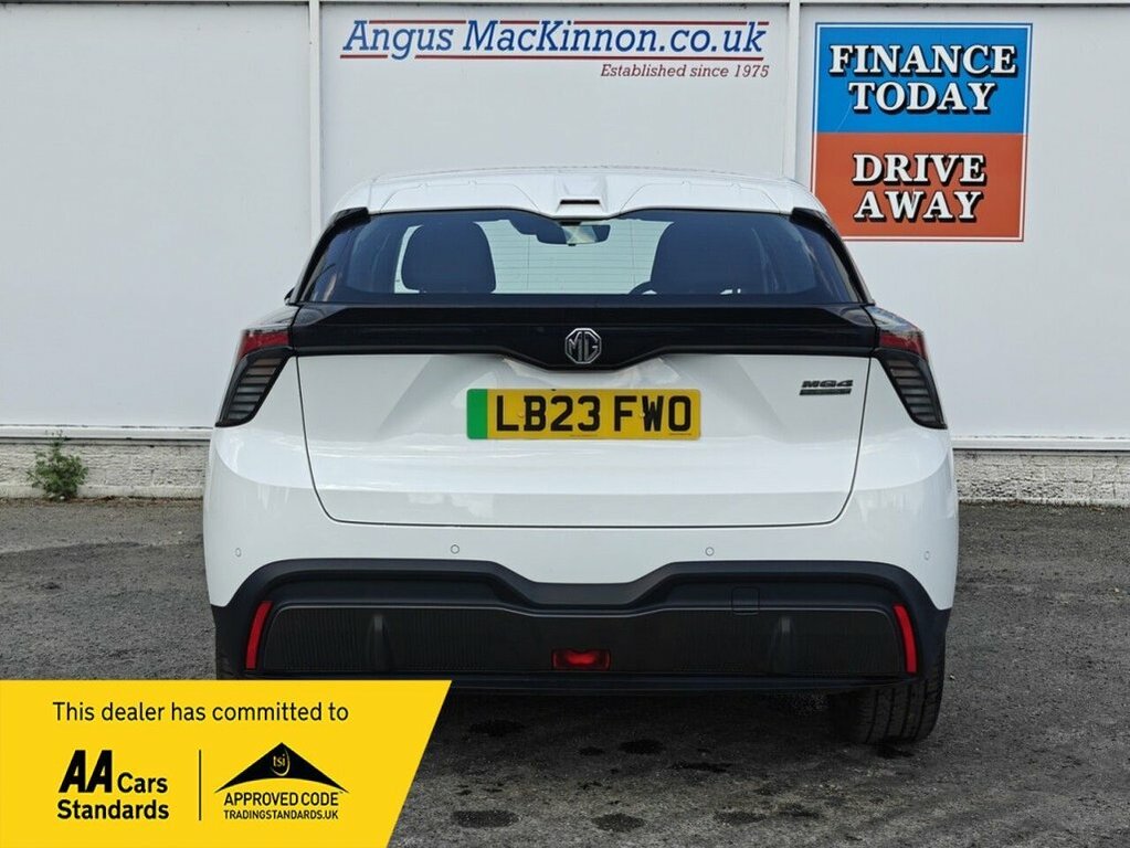 MG MG4 Hatchback LB23FWO White #6