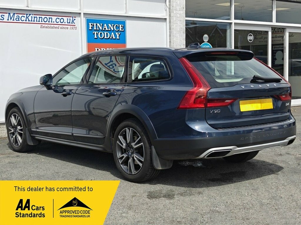 Volvo V90 Cross Country 2L Plus Blue #5