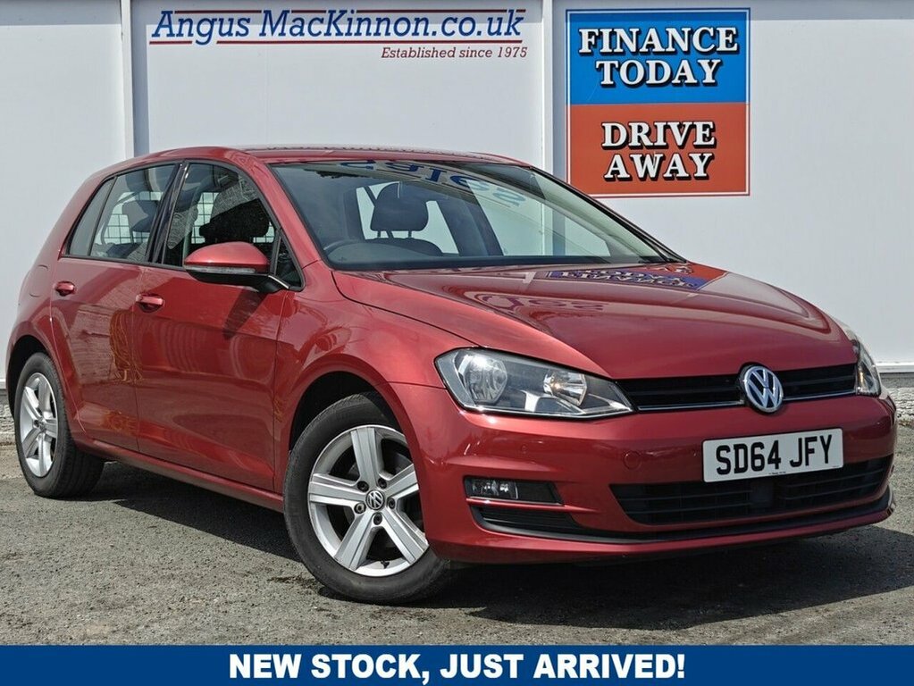 Volkswagen Golf 1.4L Match SD64JFY Red