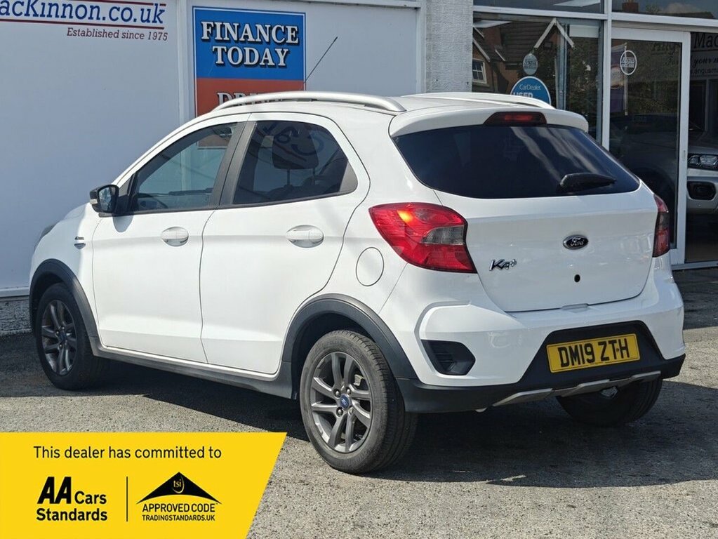 Ford KA+ 1.2L Active White #5