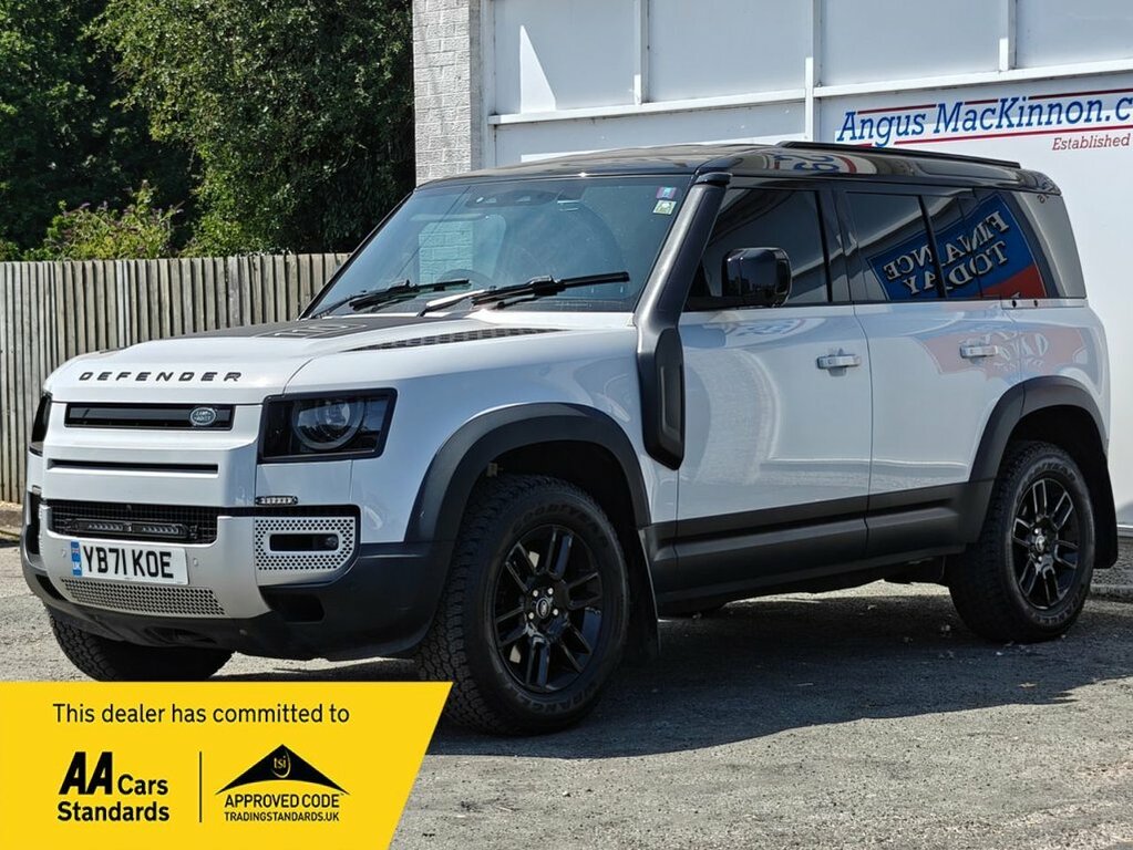 Land Rover Defender 110 3L Se White #4