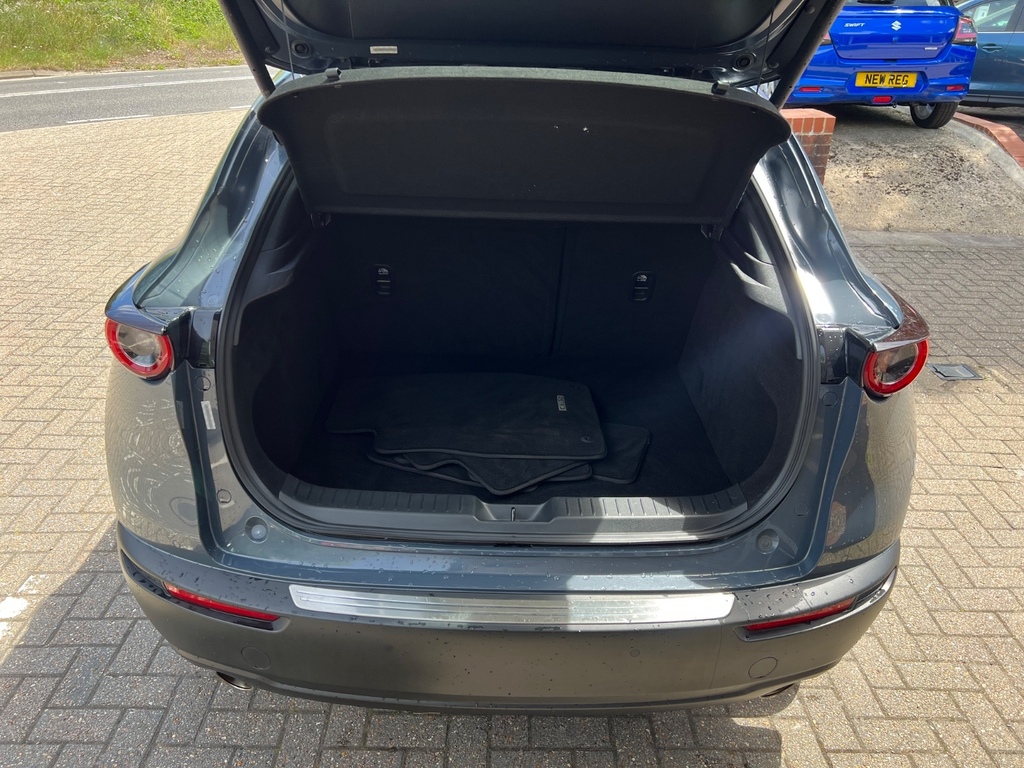 Mazda CX-30 2.0 E-skyactiv X Mhev Takumi KP73HFV Grey #4