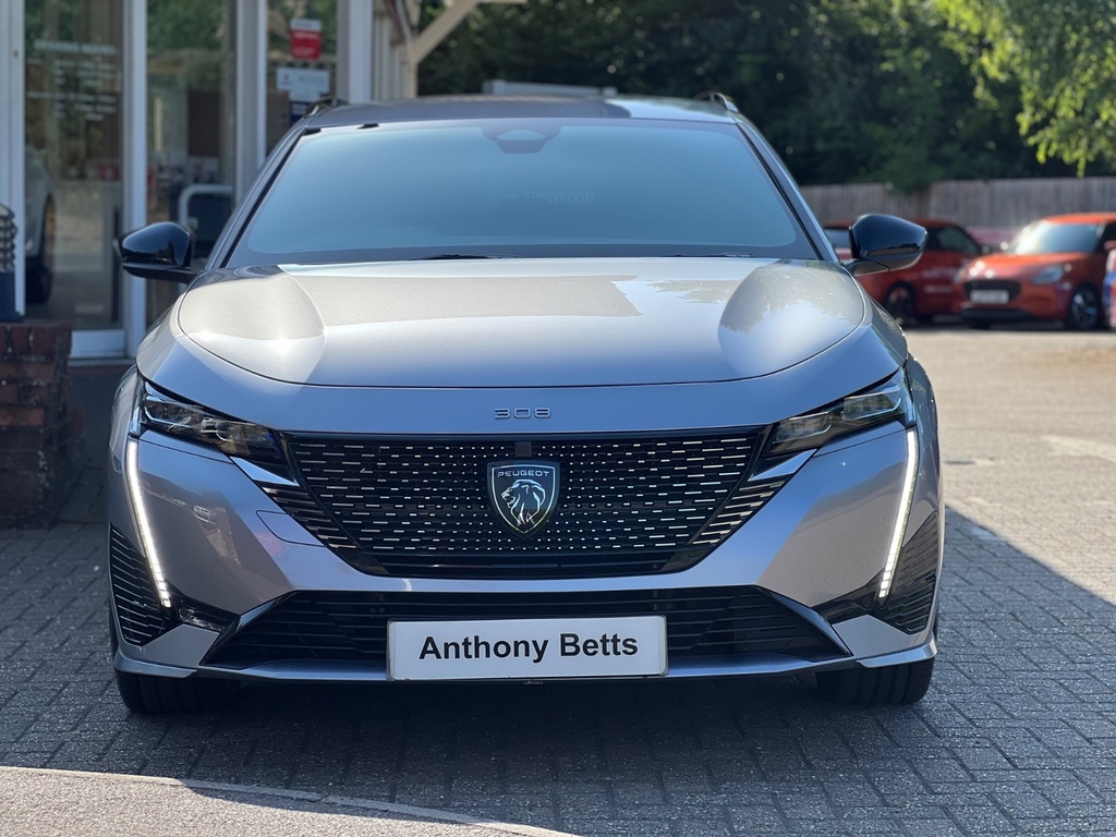 Peugeot 308 1.2 Hybrid 136 Gt E-dsc6 Grey