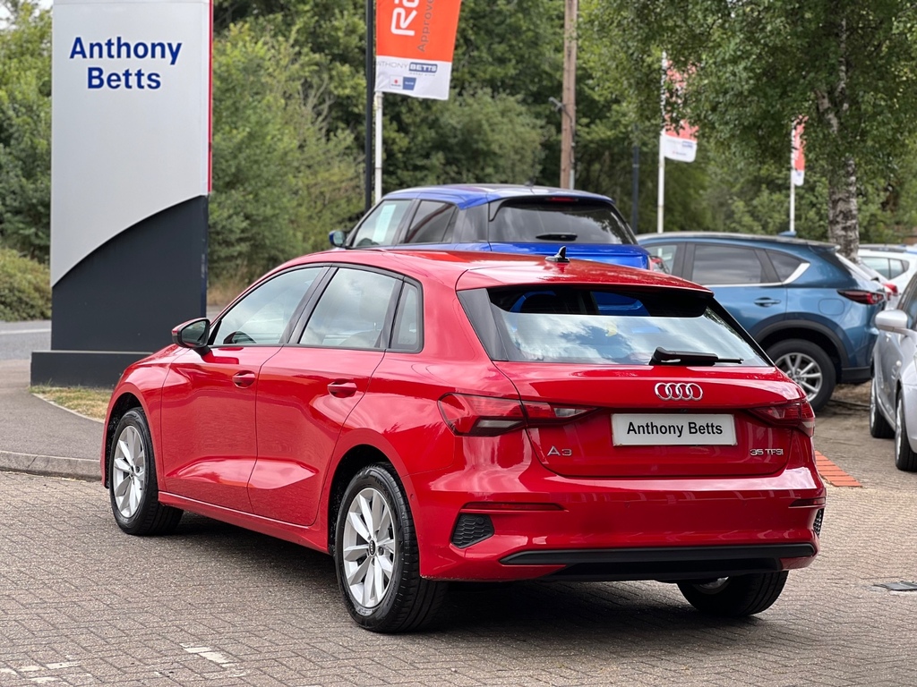 Audi A3 35 Tfsi Technik S Tronic BG21FCE Red #6