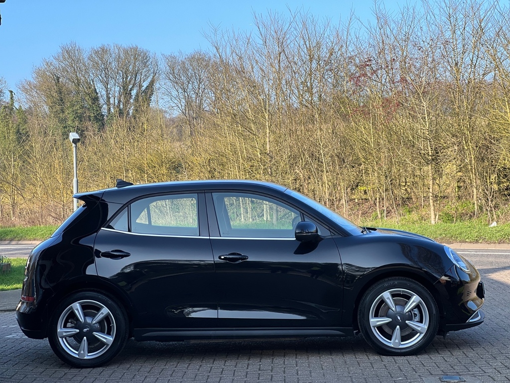 Great Wall  63Kwh Pro Hatchback 171 Ps Red #43