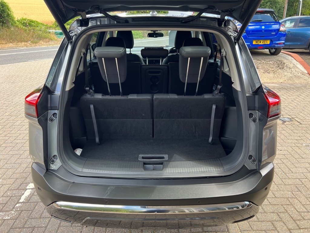 Nissan X-Trail 1.5 E-power E-4orce 213 N-trek 7 Seat HK74AET Grey #4