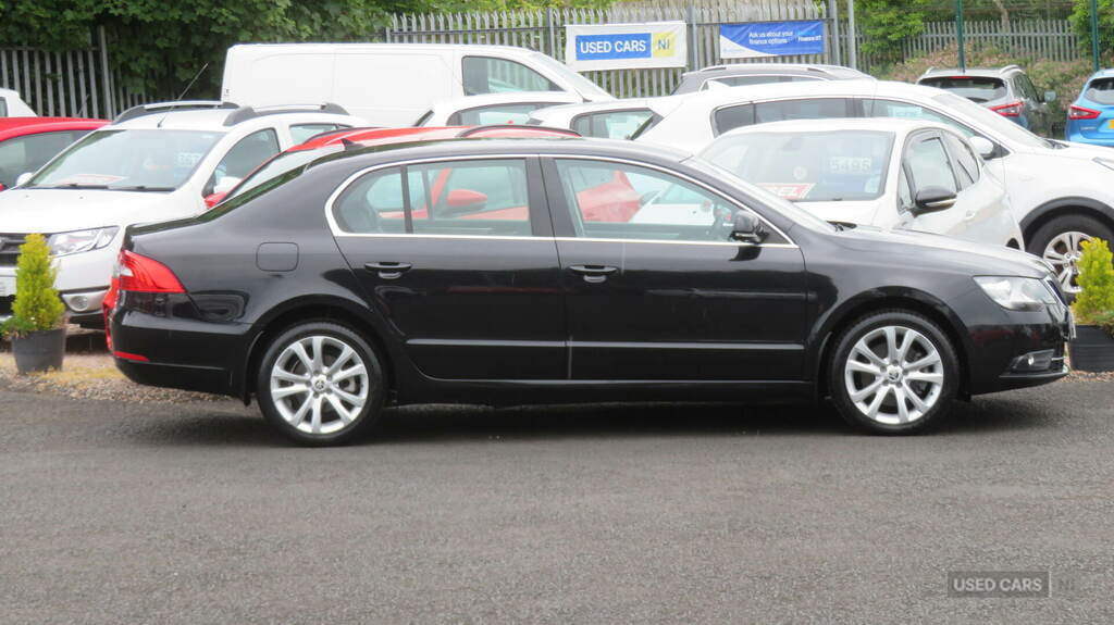 Skoda Superb Estate 2.0 Tdi Elegance Dsg Euro 5 Ss 2014 Grey #5