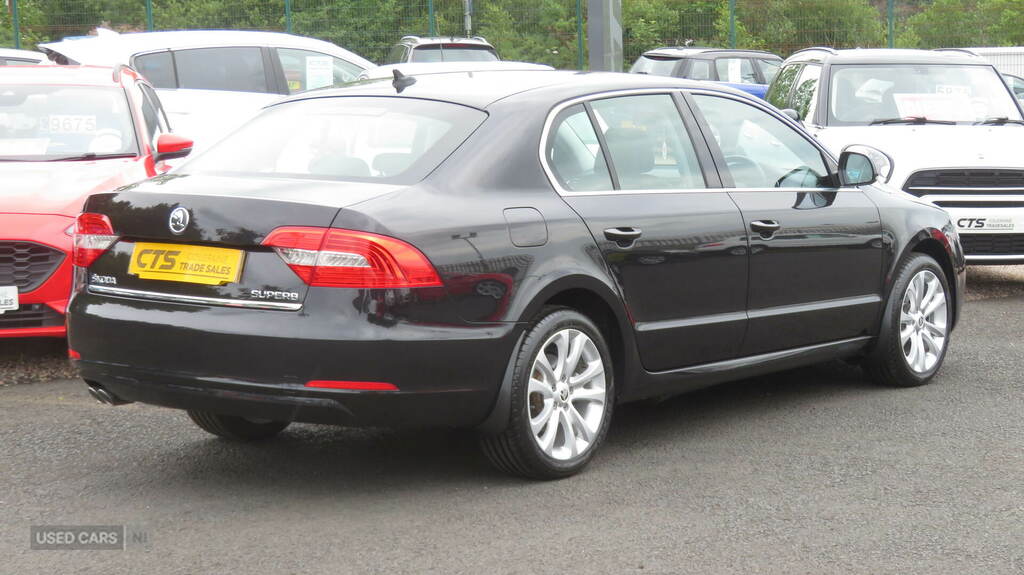 Skoda Superb Estate 2.0 Tdi Elegance Dsg Euro 5 Ss 2014 Grey #10