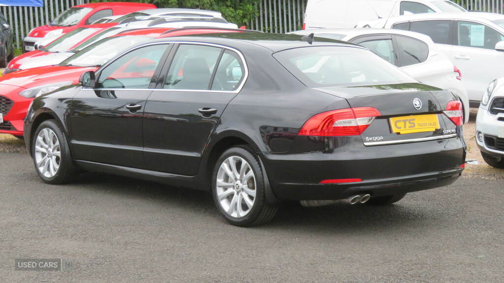 Skoda Superb Estate 2.0 Tdi Elegance Dsg Euro 5 Ss 2014 Grey #20