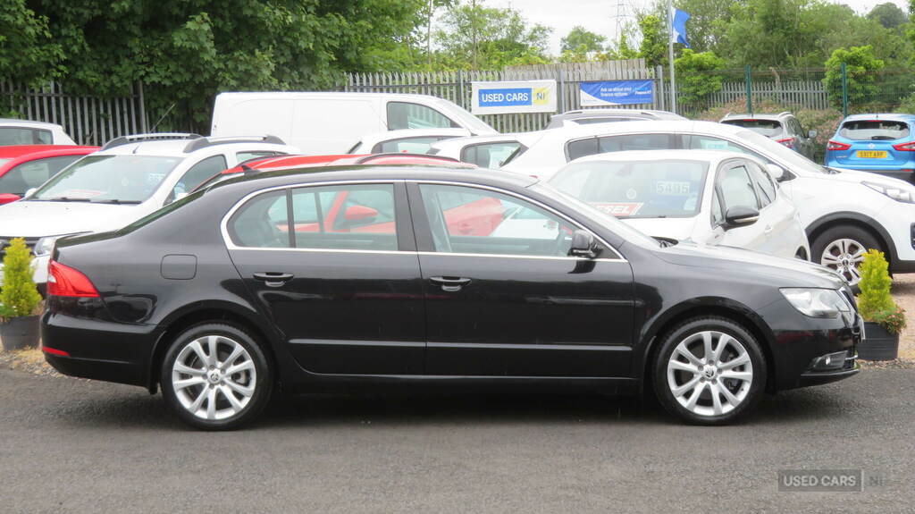 Skoda Superb Estate 2.0 Tdi Elegance Dsg Euro 5 Ss 2014 Grey #7