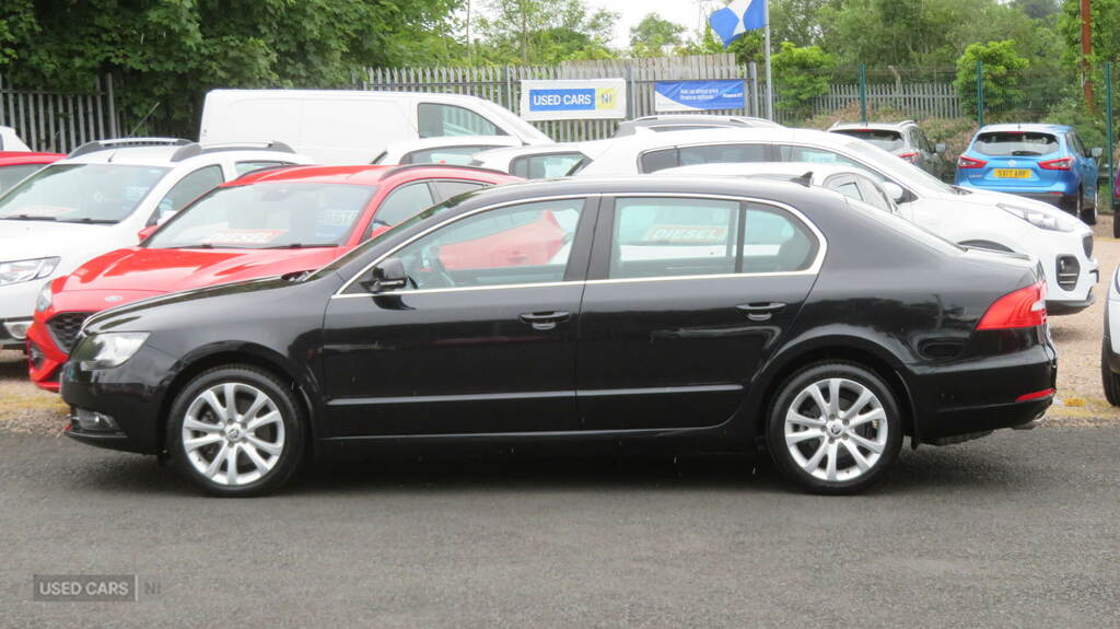 Skoda Superb Estate 2.0 Tdi Elegance Dsg Euro 5 Ss 2014 Grey #17
