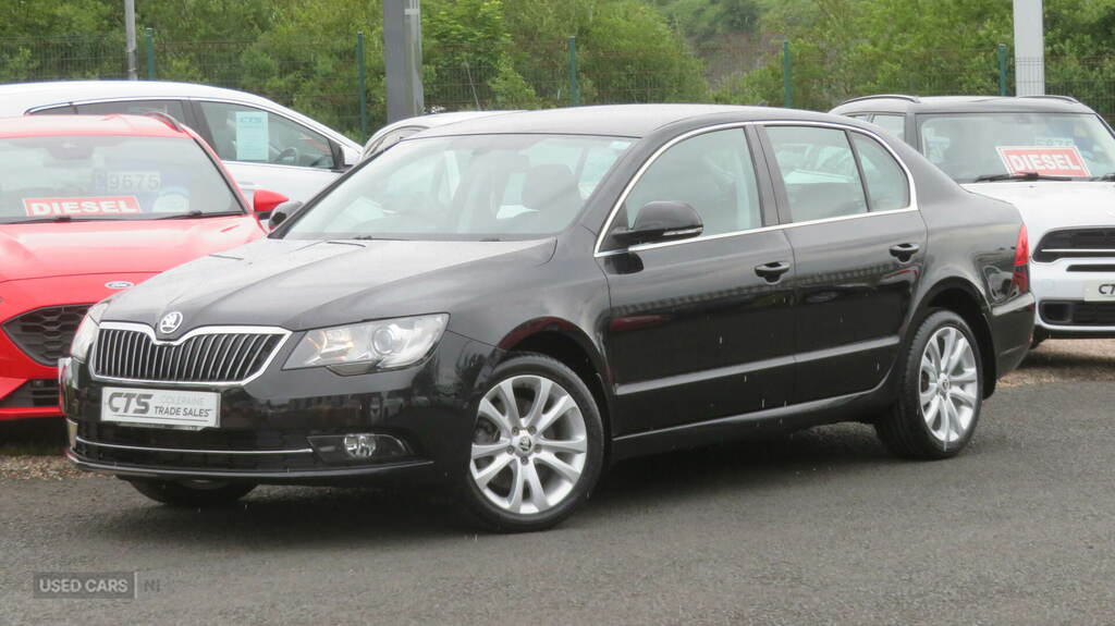 Skoda Superb Estate 2.0 Tdi Elegance Dsg Euro 5 Ss 2014 Grey #14