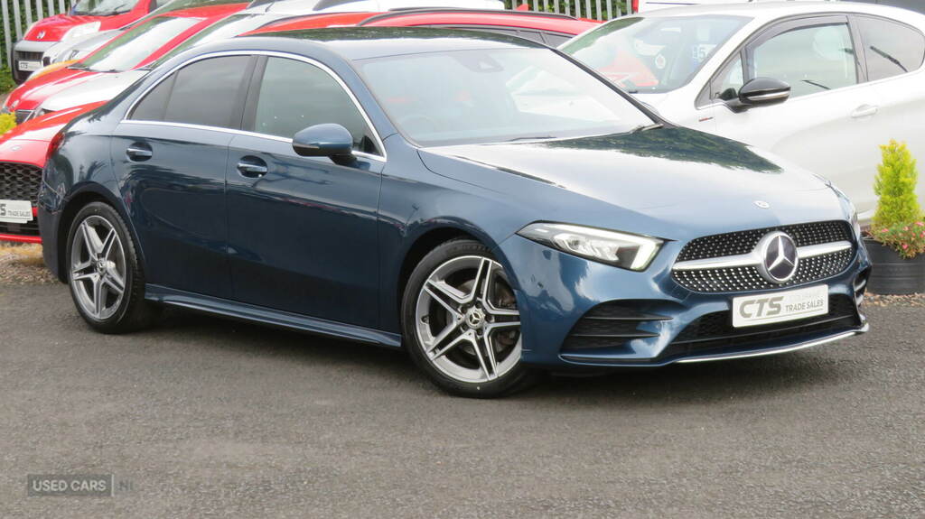 Mercedes-Benz A Class 1.3 A180 Sport Hatchback 7G-dct Euro 6 Black #1