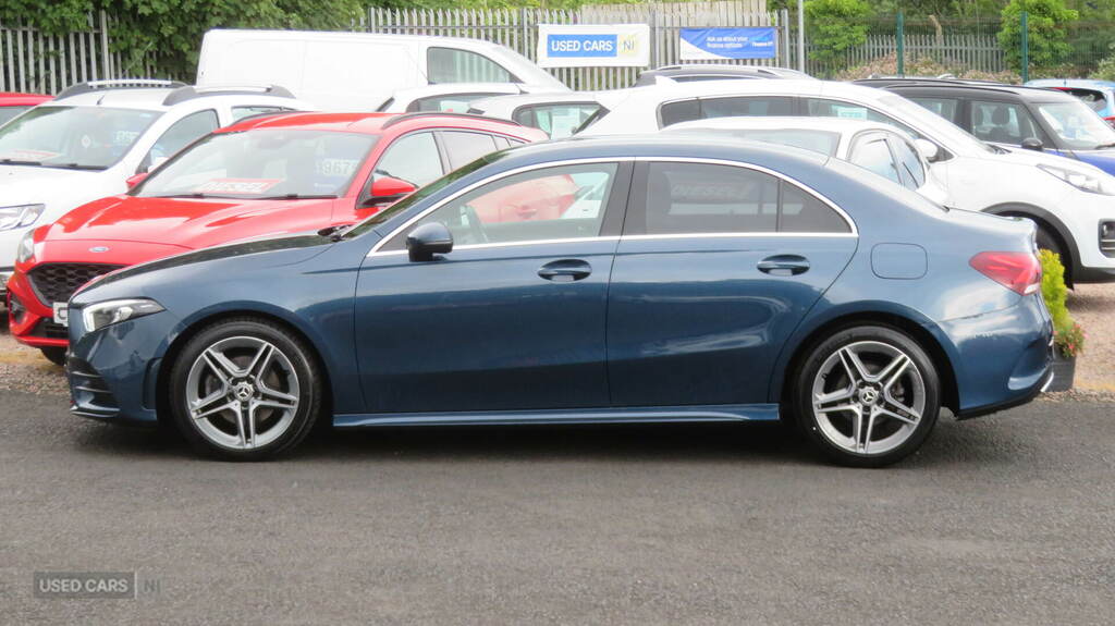 Mercedes-Benz A Class 1.3 A180 Sport Hatchback 7G-dct Euro 6 Black #14
