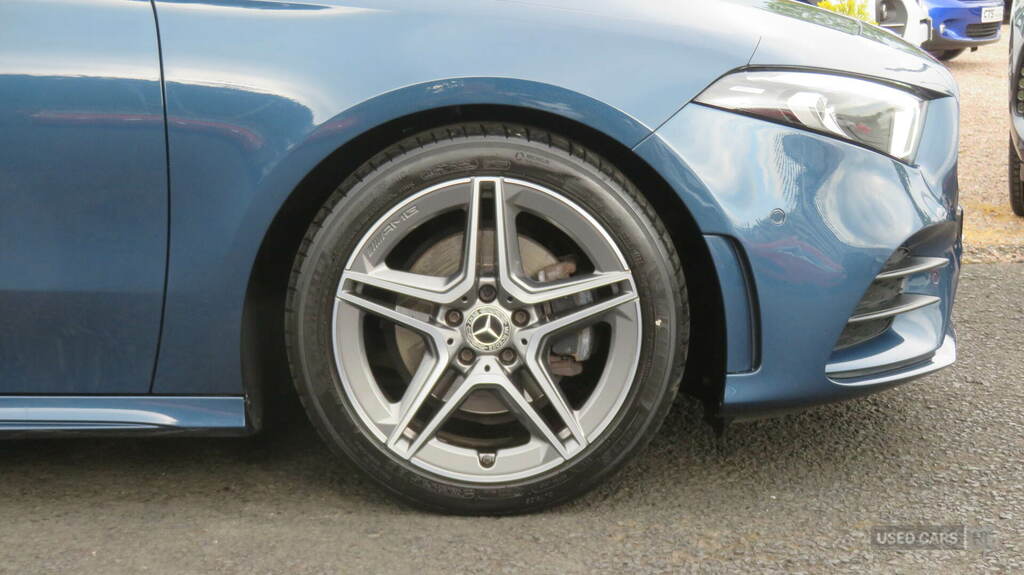 Mercedes-Benz A Class 1.3 A180 Sport Hatchback 7G-dct Euro 6 Black #22