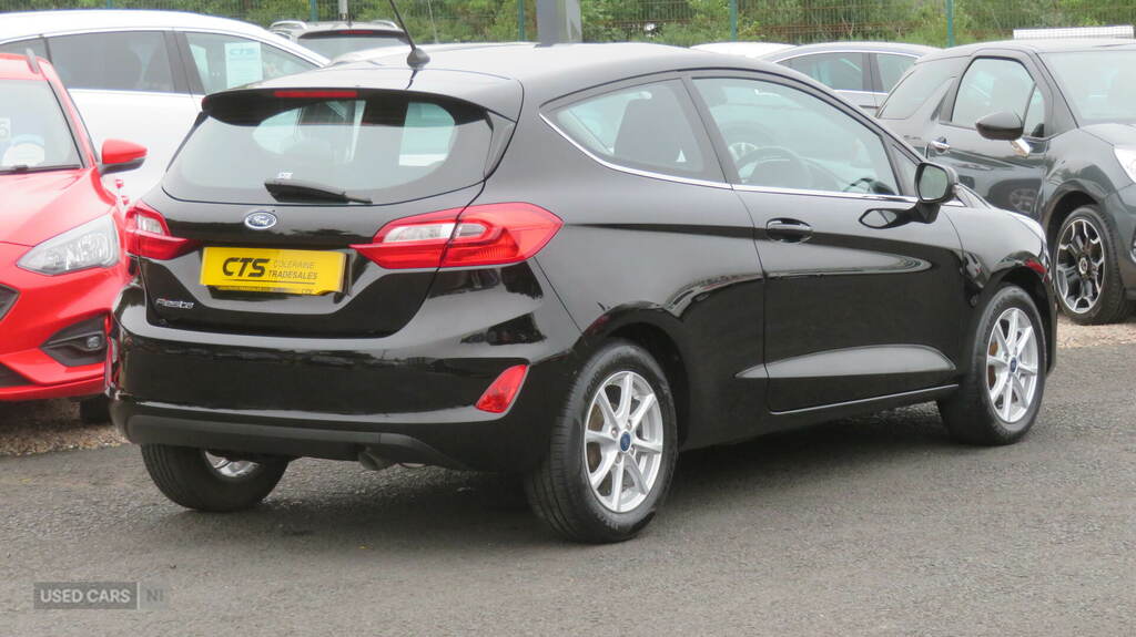 Ford Fiesta 1.1 Zetec Black #6
