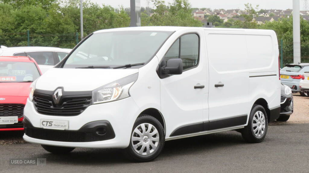 Renault Trafic 1.6 Dci Energy 27 Business Swb Standard Roof Euro White #14