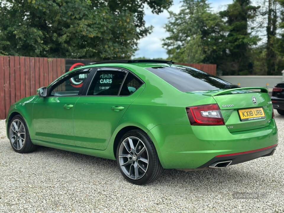 Skoda Octavia 2.0 Tdi Cr Vrs 4X4 Dsg Green #3