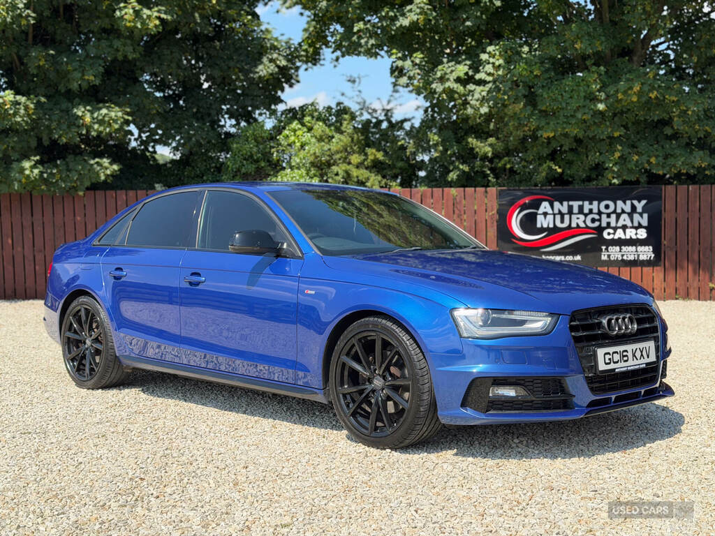 Audi A4 2.0 Tdi 177 Black Edition Plus Blue