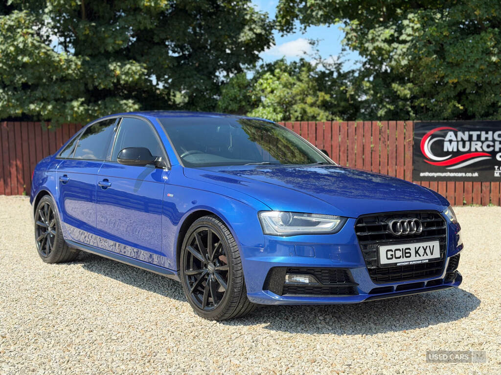 Audi A4 2.0 Tdi 177 Black Edition Plus Blue #2