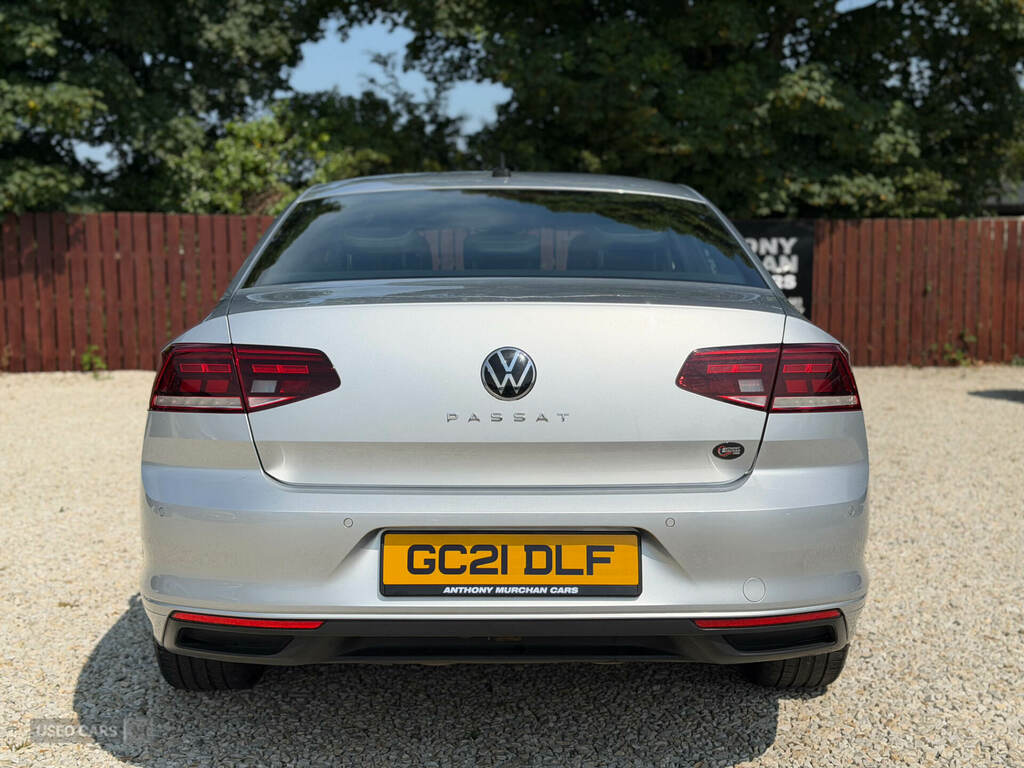 Volkswagen Passat 2.0 Tdi Evo Scr Se Nav Silver #5
