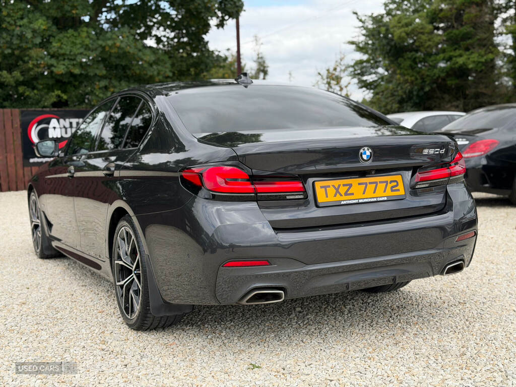 BMW 5 Series 520D Mht M Sport Step TXZ7772 Grey #4