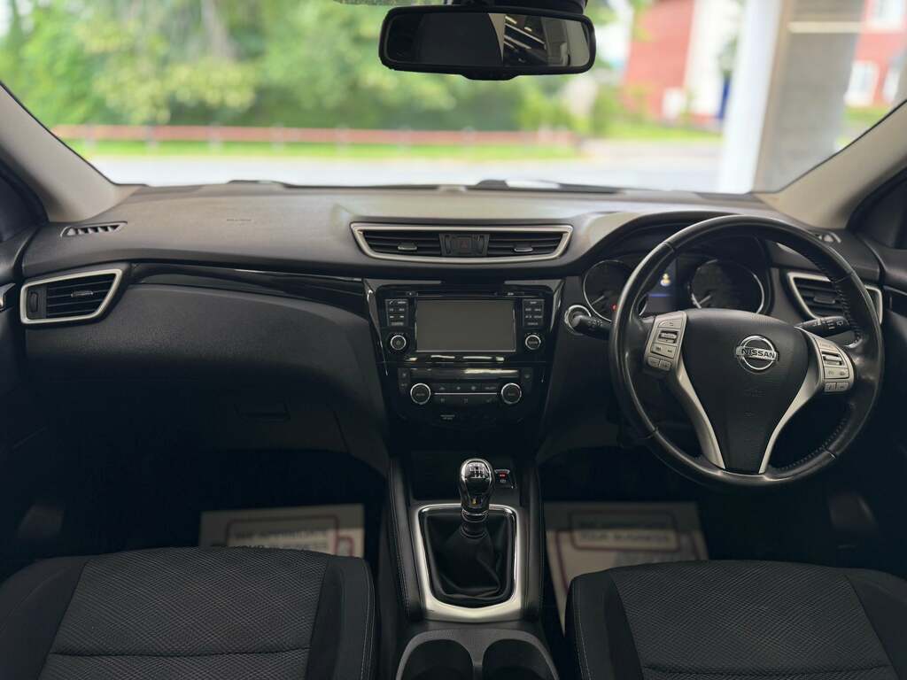 Nissan Qashqai 1.5 Dci N-tec Plus 108 Bhp Grey #13