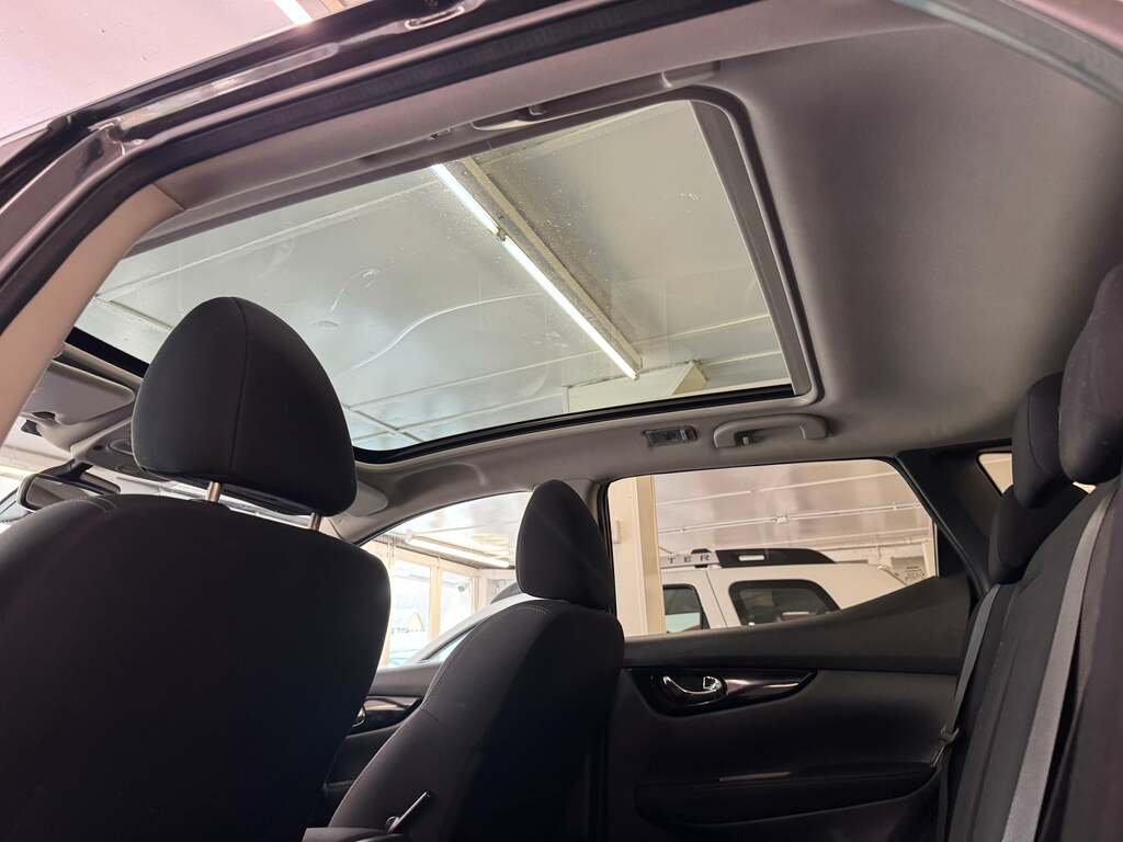 Nissan Qashqai 1.5 Dci N-tec Plus 108 Bhp Grey #8