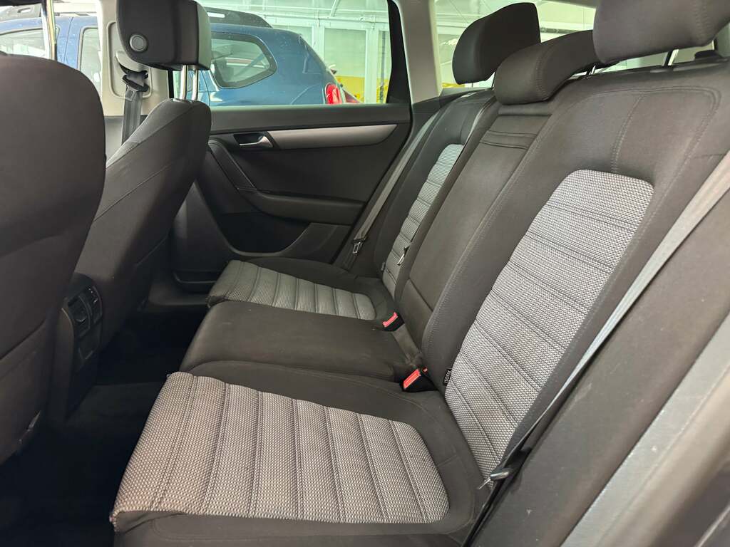 Volkswagen Passat Estate 2.0 Tdi Bluemotion Tech Sport Euro 5 Ss Black #8