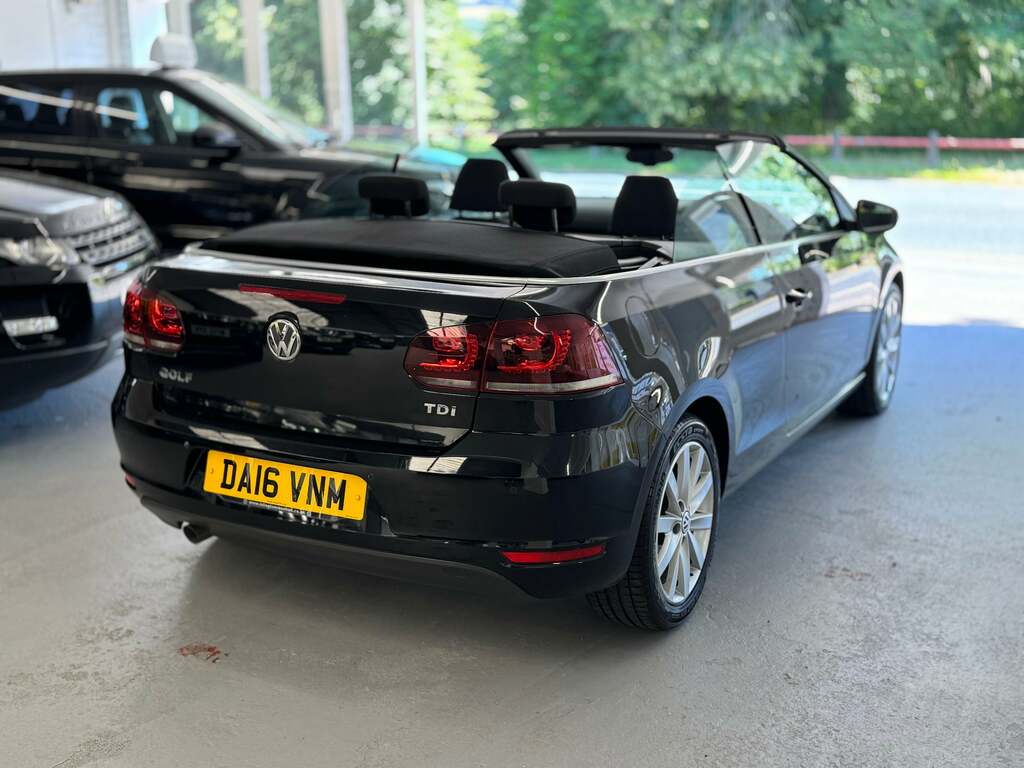 Volkswagen Golf Gtd Red #5