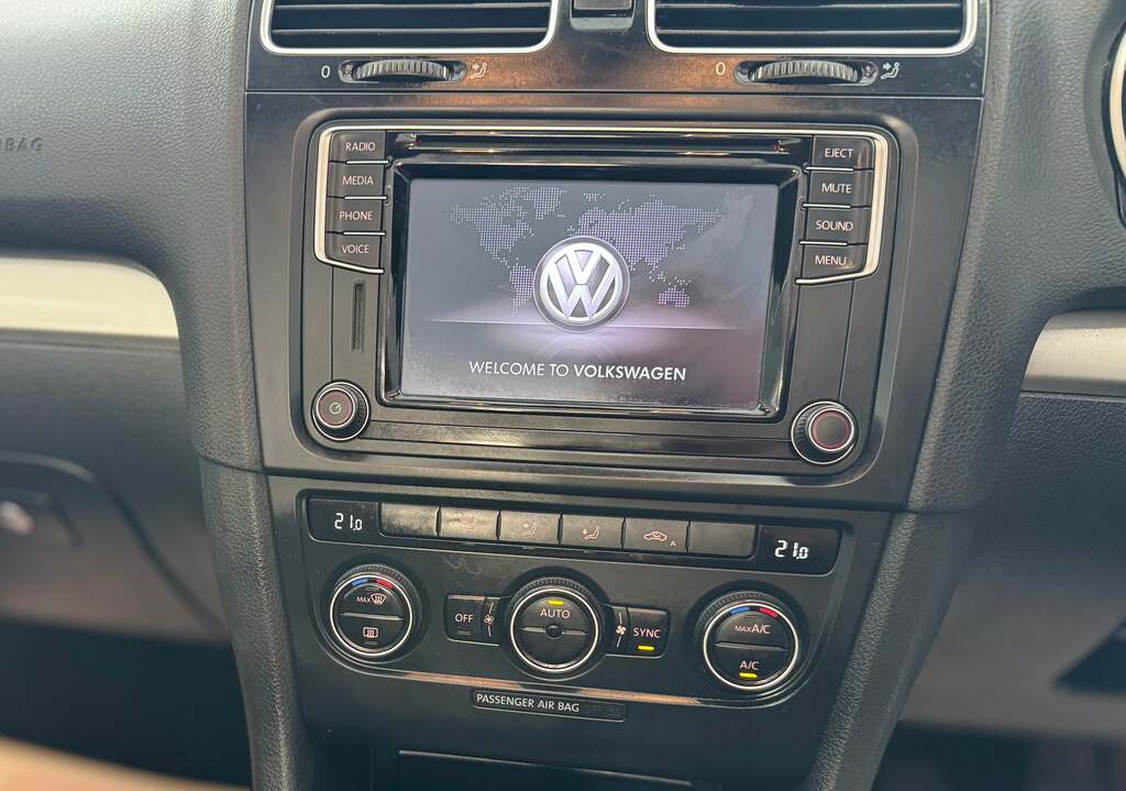 Volkswagen Golf Gtd Red #14