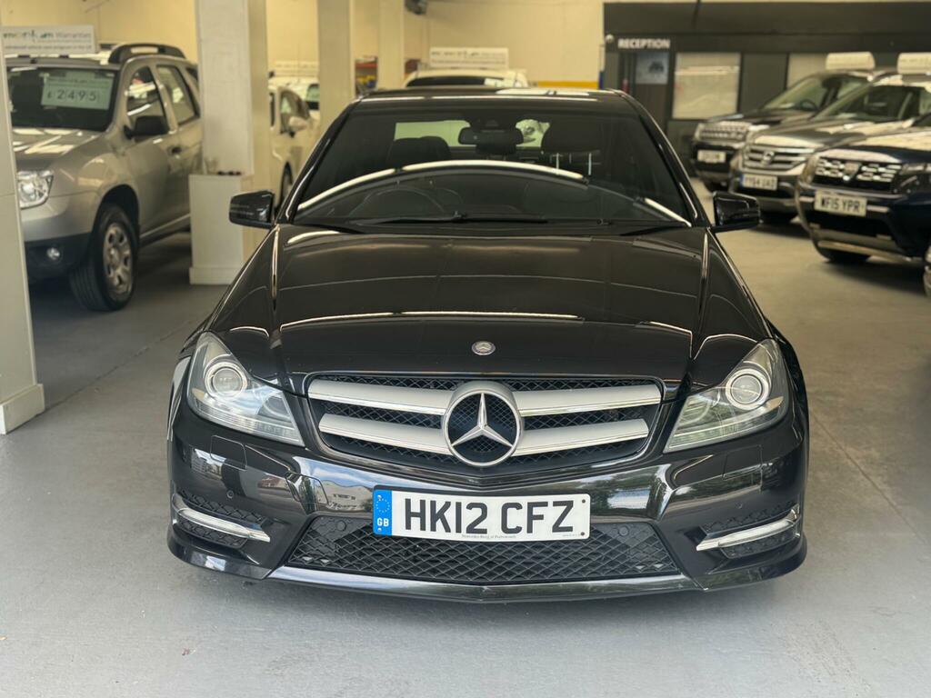 Mercedes-Benz C Class Sport Black #2