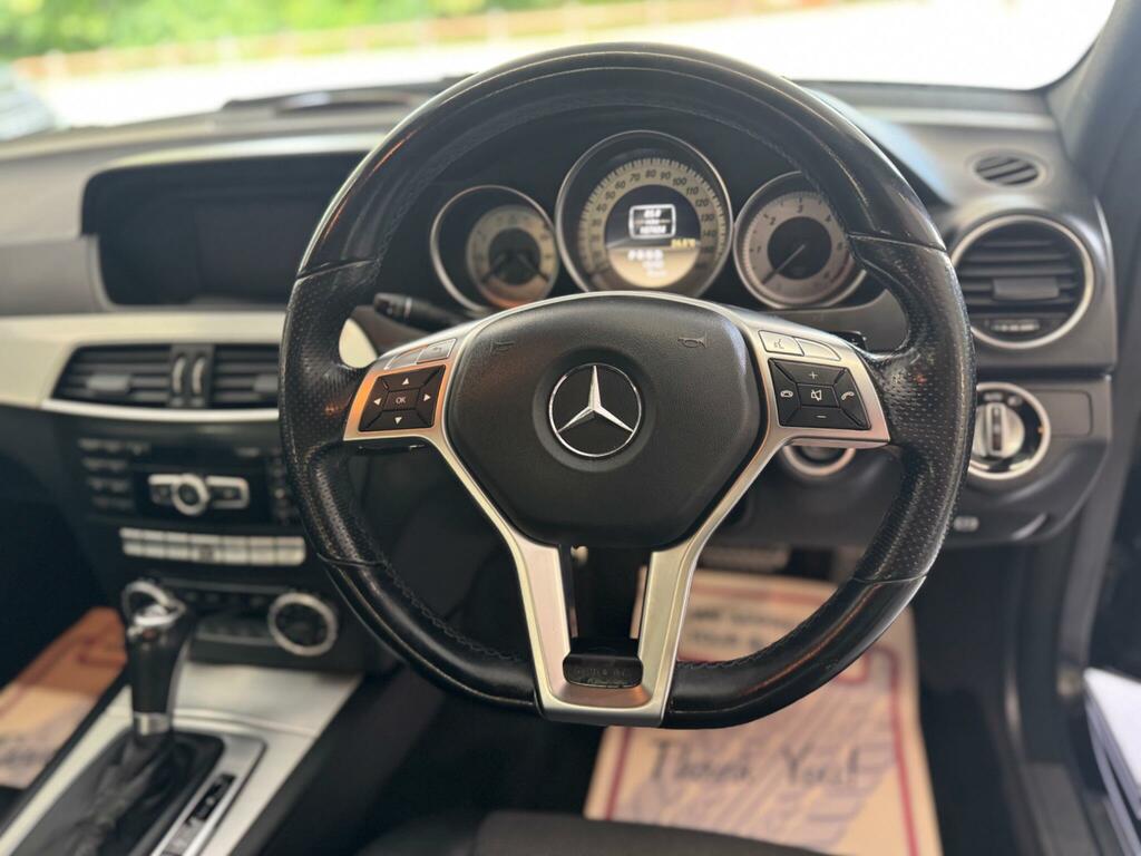 Mercedes-Benz C Class Amg Sport Red #16