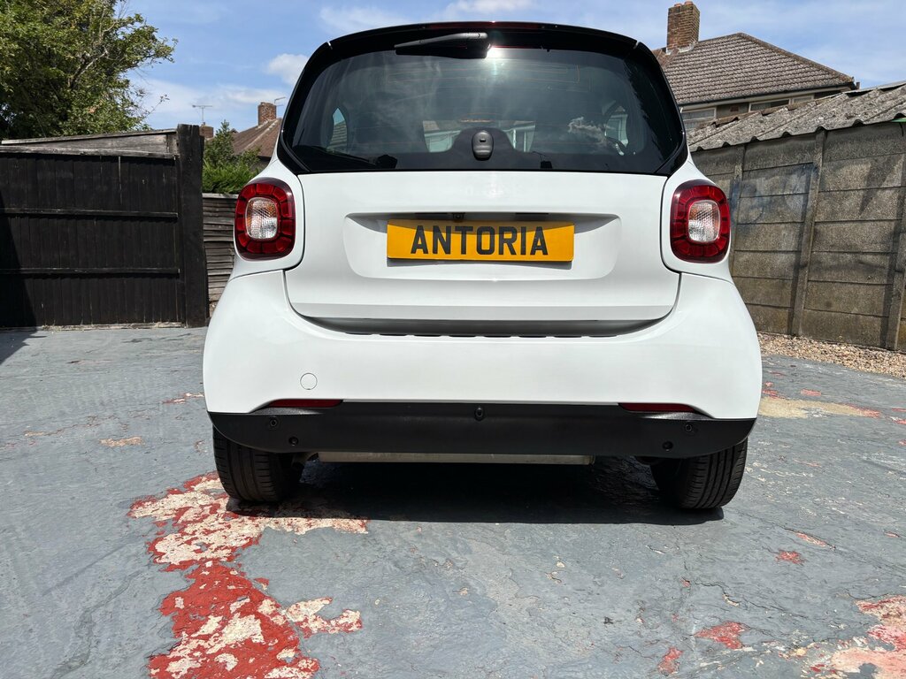Smart Fortwo Coupe 1.0 Prime Premium White #31