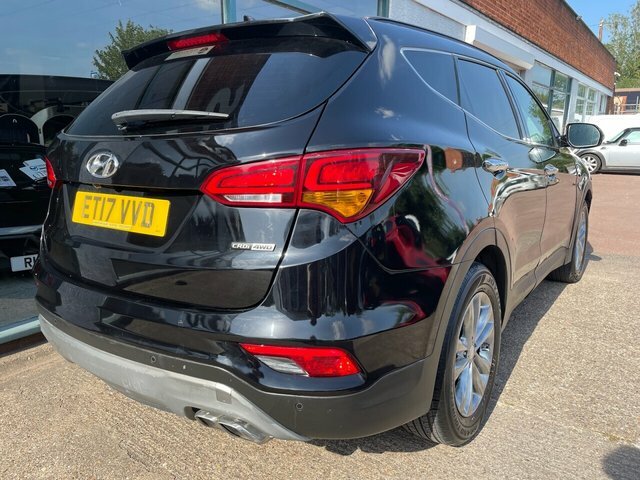 Hyundai Santa Fe 2.2 Crdi Blue Drive Premium Suv 4W Black #4