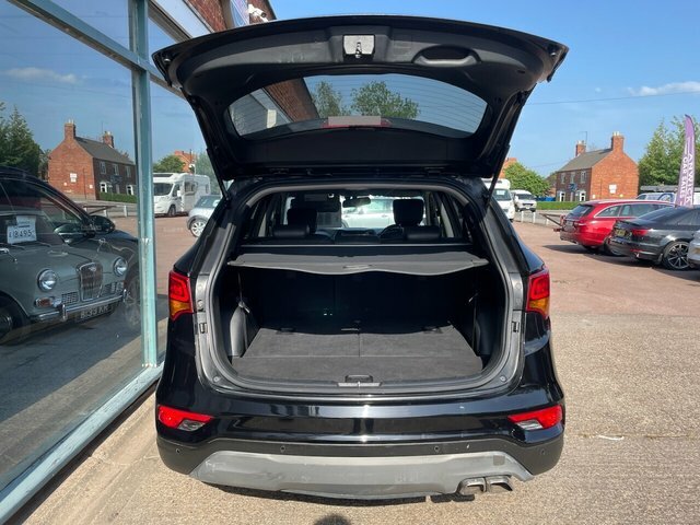 Hyundai Santa Fe 2.2 Crdi Blue Drive Premium Suv 4W Black #6