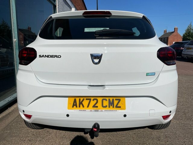 Dacia Sandero 1.0 Tce Comfort Hatchback Bi Fuel Euro White #5