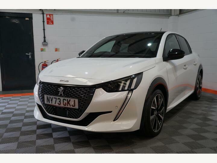 Peugeot 208 1.2 Puretech Gt Euro 6 Ss NY73GKJ White #6